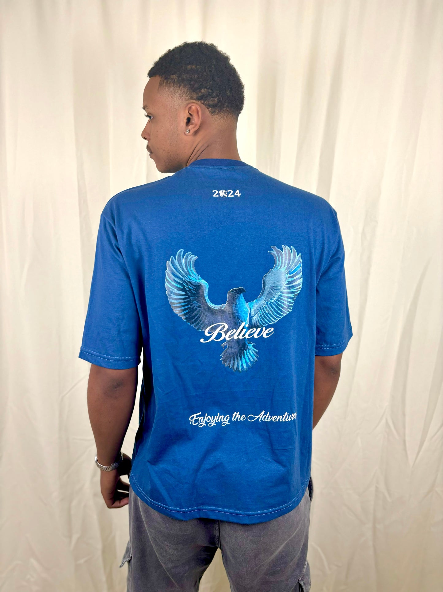 Remera Oversize "Blue Eagle"